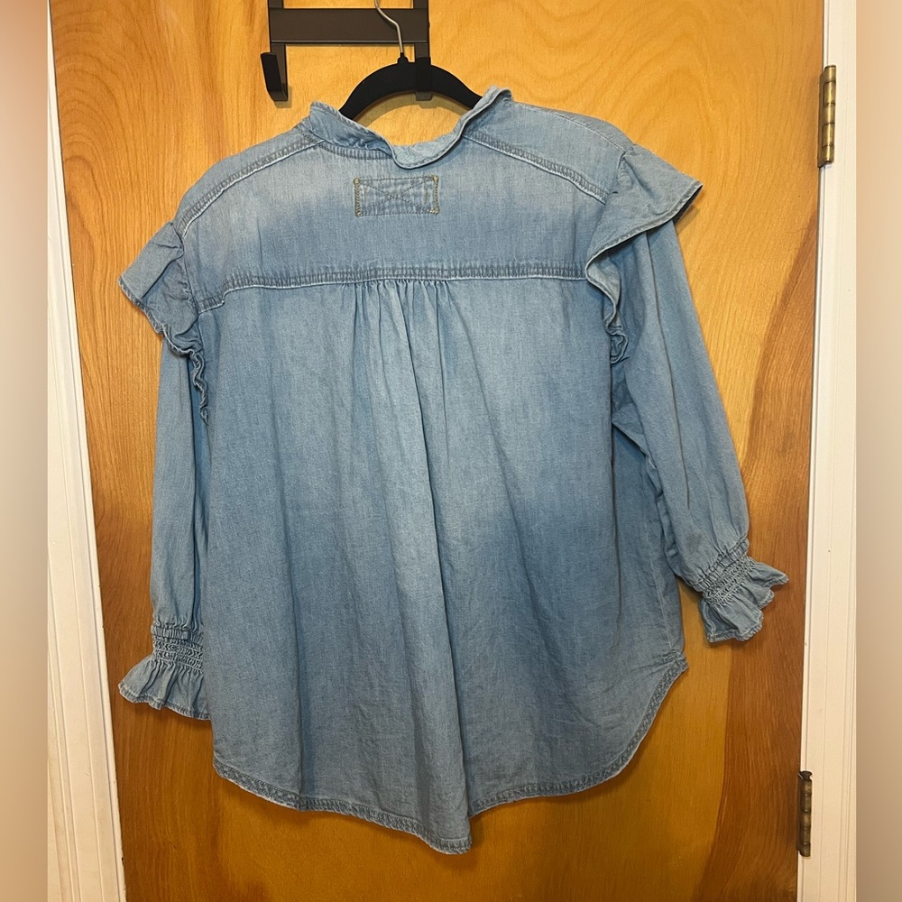 We The Free Woman’s Louise Denim Top Size Medium - Picture 6 of 9